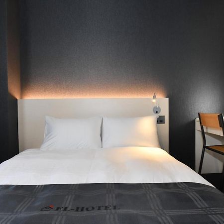 Fl Hotel Dotonbori - Vacation Stay 69507V أوساكا المظهر الخارجي الصورة