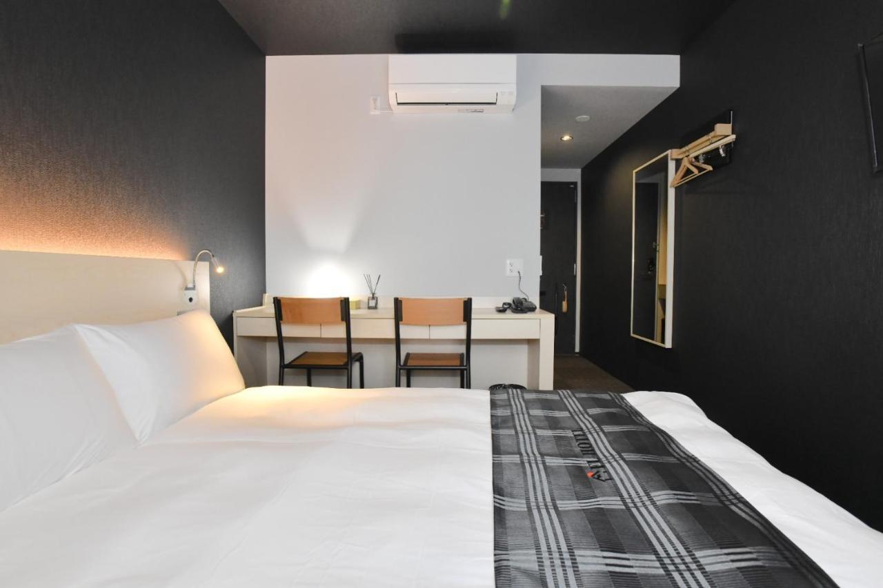 Fl Hotel Dotonbori - Vacation Stay 69507V أوساكا المظهر الخارجي الصورة